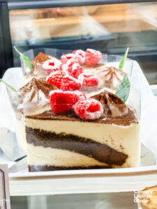 Paris Baguette in Calgary - Calgary Cafe and Restaurants - French Cafe Calgary