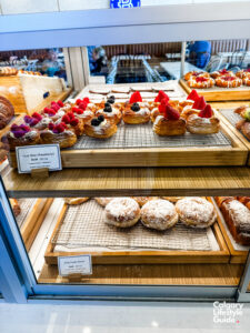 Paris Baguette in Calgary - Calgary Cafe and Restaurants - French Cafe Calgary